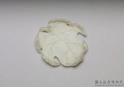 图片[2]-White jade leaf-shaped brush wiper, Ming dynasty (1368-1644)-China Archive